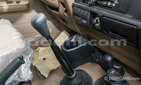 Buy Import Toyota Land Cruiser Beige Car in Import - Dubai in Somalia Buy Import Toyota Land Cruiser Beige Car in Import - Dubai in Somalia