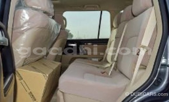 Acheter Import Voiture Toyota Land Cruiser Autre à Import - Dubai, Somalie Acheter Import Voiture Toyota Land Cruiser Autre à Import - Dubai, Somalie