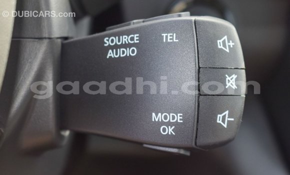 اشتري Imported Renault Koleos أبيض سيارة في Import - Dubai في الصومال اشتري Imported Renault Koleos أبيض سيارة في Import - Dubai في الصومال