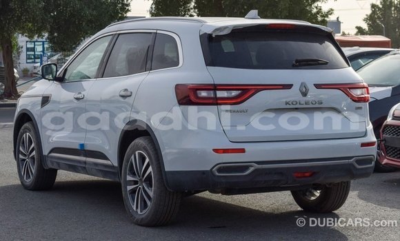 اشتري Imported Renault Koleos أبيض سيارة في Import - Dubai في الصومال اشتري Imported Renault Koleos أبيض سيارة في Import - Dubai في الصومال