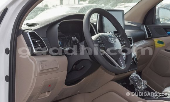 اشتري Imported Hyundai Tucson أبيض سيارة في Import - Dubai في الصومال اشتري Imported Hyundai Tucson أبيض سيارة في Import - Dubai في الصومال