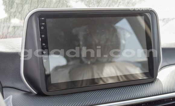 اشتري Imported Hyundai Tucson أبيض سيارة في Import - Dubai في الصومال اشتري Imported Hyundai Tucson أبيض سيارة في Import - Dubai في الصومال