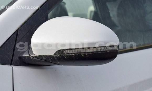 اشتري Imported Hyundai Tucson أبيض سيارة في Import - Dubai في الصومال اشتري Imported Hyundai Tucson أبيض سيارة في Import - Dubai في الصومال