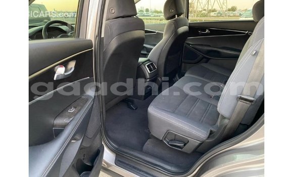 Buy Import Kia Sorento Other Car in Import - Dubai in Somalia Buy Import Kia Sorento Other Car in Import - Dubai in Somalia
