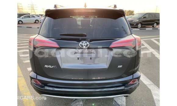 Buy Import Toyota HiAce Other Truck in Import - Dubai in Somalia Buy Import Toyota HiAce Other Truck in Import - Dubai in Somalia