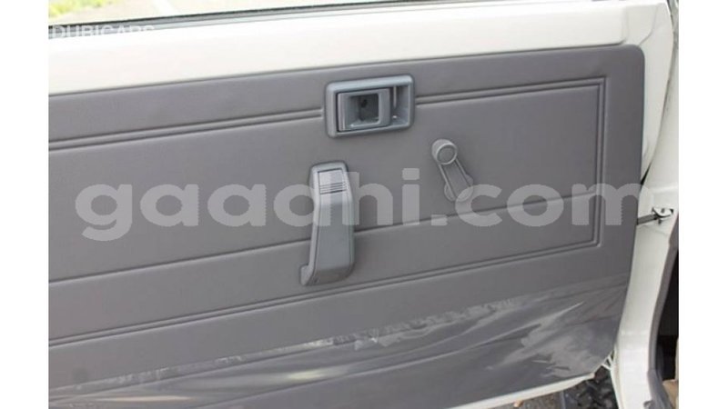 Big with watermark toyota land cruiser somalia import dubai 4274