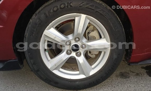 Acheter Import Voiture Ford Mustang Rouge à Import - Dubai, Somalie Acheter Import Voiture Ford Mustang Rouge à Import - Dubai, Somalie