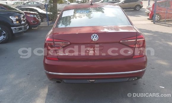 Imported Volkswagen Passat Red Makiinaa iti Import - Dubai keessatti Somalia keessatti Imported Volkswagen Passat Red Makiinaa iti Import - Dubai keessatti Somalia keessatti
