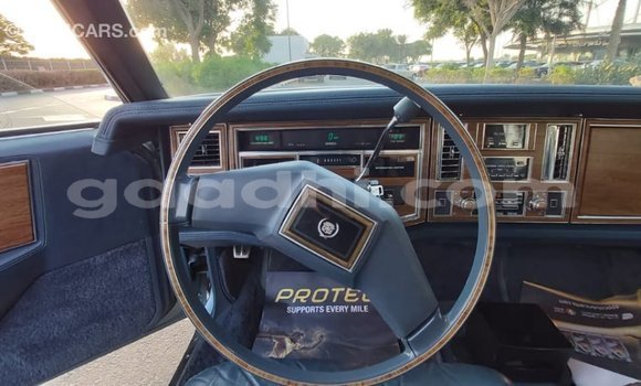 Acheter Import Voiture Cadillac Eldorado Bleu à Import - Dubai, Somalie Acheter Import Voiture Cadillac Eldorado Bleu à Import - Dubai, Somalie