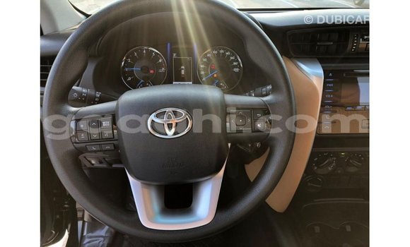 ይግዙ Imported Toyota Fortuner ጥቁር መኪና በ Import - Dubai በ ሶማሊያ ይግዙ Imported Toyota Fortuner ጥቁር መኪና በ Import - Dubai በ ሶማሊያ