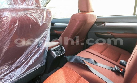 Buy Import Toyota Hilux White Car in Import - Dubai in Somalia Buy Import Toyota Hilux White Car in Import - Dubai in Somalia