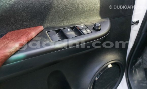 Buy Import Toyota Hilux White Car in Import - Dubai in Somalia Buy Import Toyota Hilux White Car in Import - Dubai in Somalia