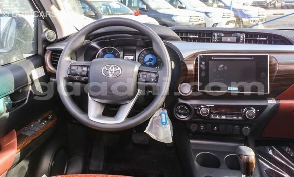 Buy Import Toyota Hilux White Car in Import - Dubai in Somalia Buy Import Toyota Hilux White Car in Import - Dubai in Somalia
