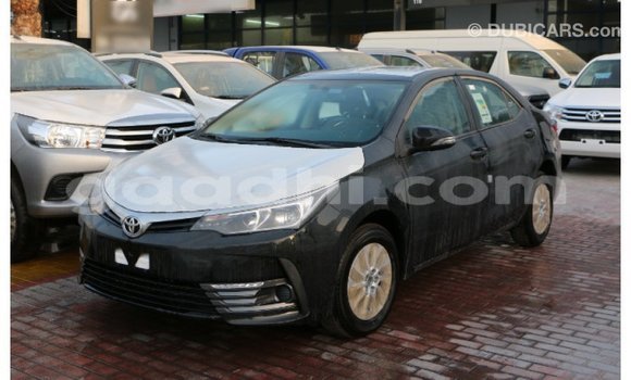 Nunua Imported Toyota Corolla Nyeusi Gari ndani ya Import - Dubai nchini Somalia Nunua Imported Toyota Corolla Nyeusi Gari ndani ya Import - Dubai nchini Somalia