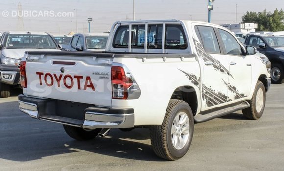 Buy Import Toyota Hilux White Car in Import - Dubai in Somalia Buy Import Toyota Hilux White Car in Import - Dubai in Somalia