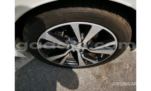 Buy Import Nissan Maxima White Car in Import - Dubai in Somalia Buy Import Nissan Maxima White Car in Import - Dubai in Somalia