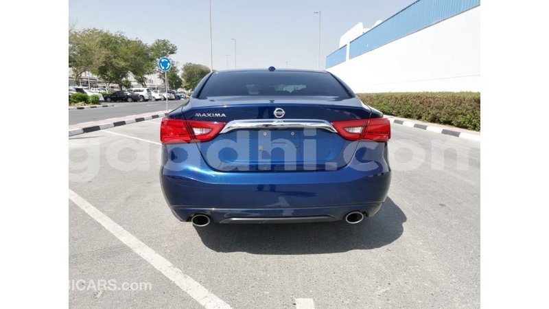 Big with watermark nissan maxima somalia import dubai 4308