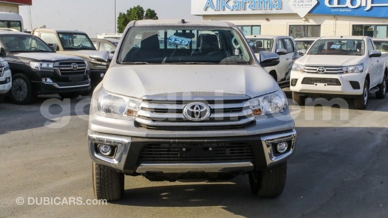 Big with watermark toyota hilux somalia import dubai 4311