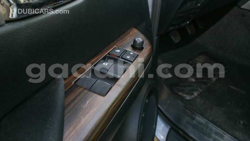 Big with watermark toyota hilux somalia import dubai 4311