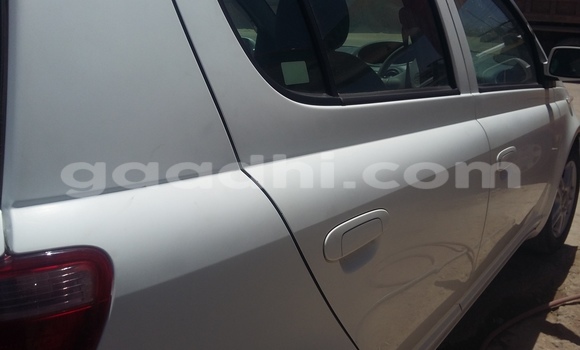 Buy Used Toyota Vitz White Car in Mogadishu in Somalia Buy Used Toyota Vitz White Car in Mogadishu in Somalia