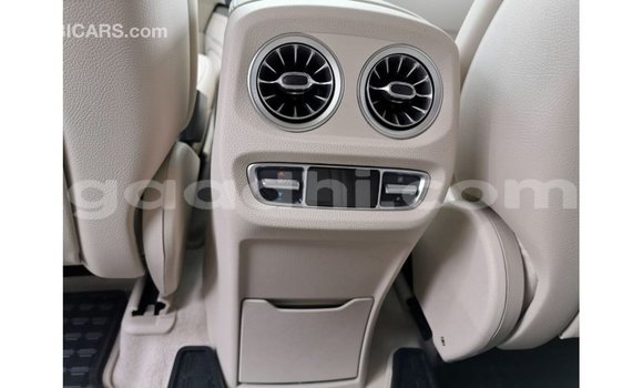 اشتري Imported Mercedes-Benz 190 أزرق سيارة في Import - Dubai في الصومال اشتري Imported Mercedes-Benz 190 أزرق سيارة في Import - Dubai في الصومال