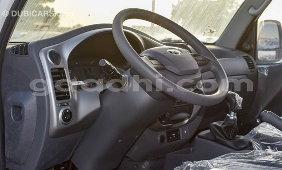 اشتري Imported Kia Carens أبيض سيارة في Import - Dubai في الصومال اشتري Imported Kia Carens أبيض سيارة في Import - Dubai في الصومال