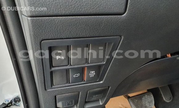 اشتري Imported Toyota Fortuner أبيض سيارة في Import - Dubai في الصومال اشتري Imported Toyota Fortuner أبيض سيارة في Import - Dubai في الصومال