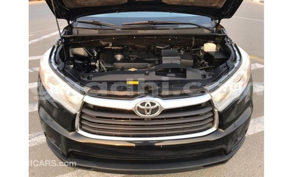 ይግዙ Imported Toyota Highlander ጥቁር መኪና በ Import - Dubai በ ሶማሊያ ይግዙ Imported Toyota Highlander ጥቁር መኪና በ Import - Dubai በ ሶማሊያ