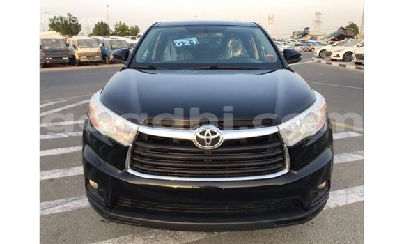 اشتري Imported Toyota Highlander أسود سيارة في Import - Dubai في الصومال اشتري Imported Toyota Highlander أسود سيارة في Import - Dubai في الصومال