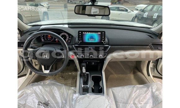 Buy Import Honda T White Bike in Import - Dubai in Somalia Buy Import Honda T White Bike in Import - Dubai in Somalia