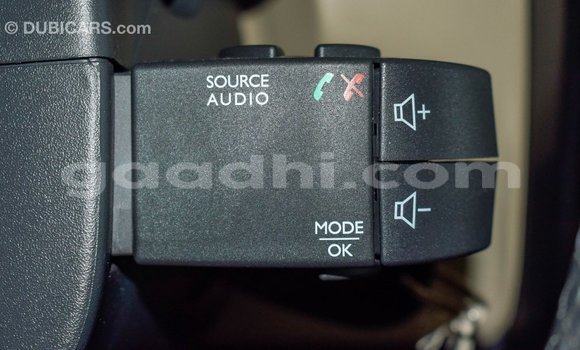 Buy Import Renault Duster White Car in Import - Dubai in Somalia Buy Import Renault Duster White Car in Import - Dubai in Somalia