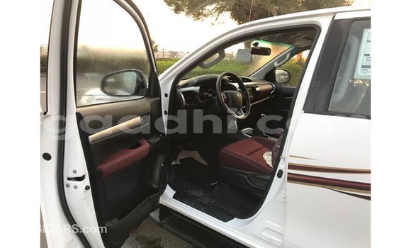 Buy Import Toyota Hilux White Car in Import - Dubai in Somalia Buy Import Toyota Hilux White Car in Import - Dubai in Somalia