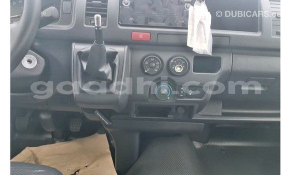 Buy Import Toyota Hiace White Car in Import - Dubai in Somalia Buy Import Toyota Hiace White Car in Import - Dubai in Somalia