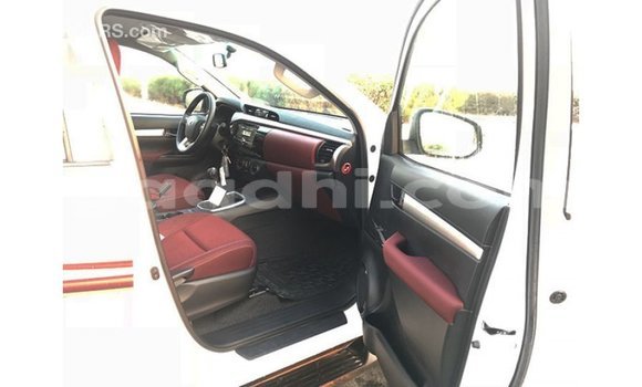 Buy Import Toyota Hilux White Car in Import - Dubai in Somalia Buy Import Toyota Hilux White Car in Import - Dubai in Somalia