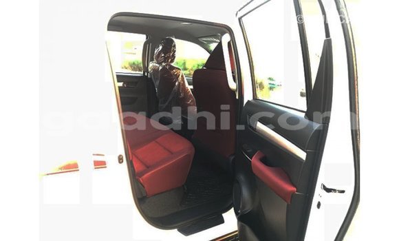 Buy Import Toyota Hilux White Car in Import - Dubai in Somalia Buy Import Toyota Hilux White Car in Import - Dubai in Somalia