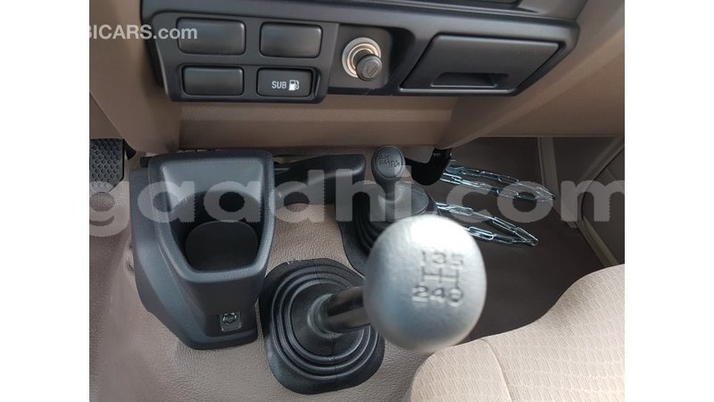 Big with watermark toyota land cruiser somalia import dubai 4368