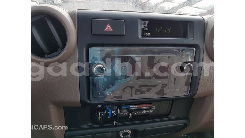 Big with watermark toyota land cruiser somalia import dubai 4368