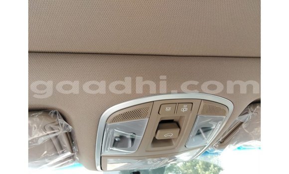 Acheter Import Voiture Hyundai Tucson Rouge à Import - Dubai, Somalie Acheter Import Voiture Hyundai Tucson Rouge à Import - Dubai, Somalie