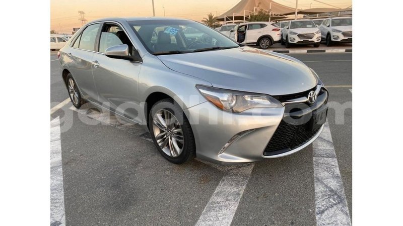 Big with watermark toyota camry somalia import dubai 4374