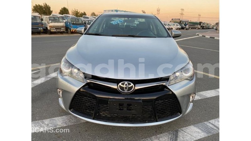 Big with watermark toyota camry somalia import dubai 4374