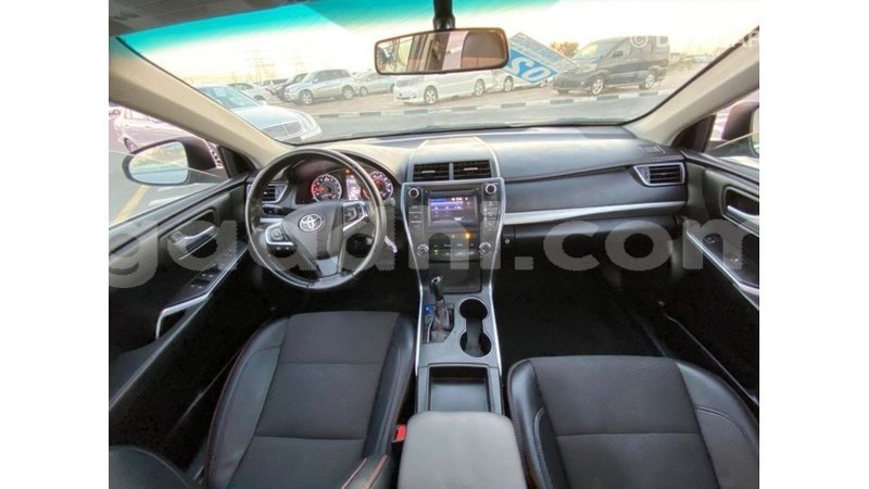 Big with watermark toyota camry somalia import dubai 4374