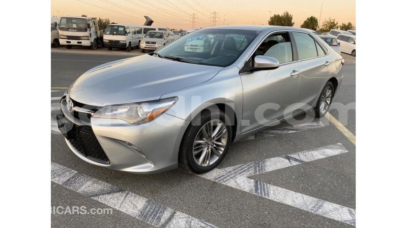 Big with watermark toyota camry somalia import dubai 4375