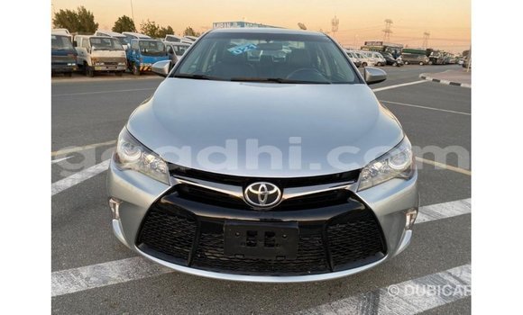 اشتري Imported Toyota Camry آخر سيارة في Import - Dubai في الصومال اشتري Imported Toyota Camry آخر سيارة في Import - Dubai في الصومال