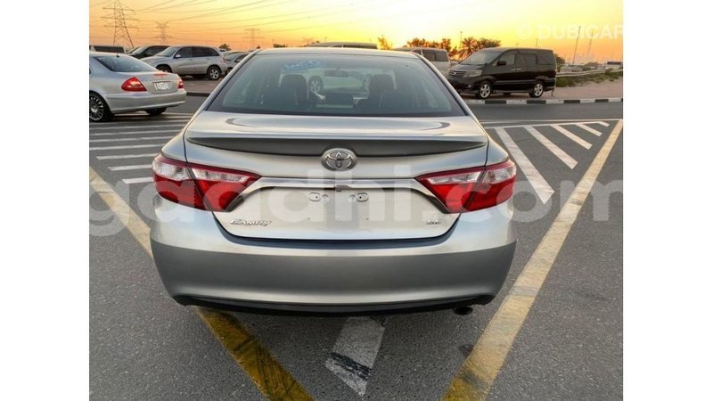 Big with watermark toyota camry somalia import dubai 4375