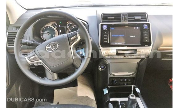 اشتري Imported Toyota Prado أسود سيارة في Import - Dubai في الصومال اشتري Imported Toyota Prado أسود سيارة في Import - Dubai في الصومال