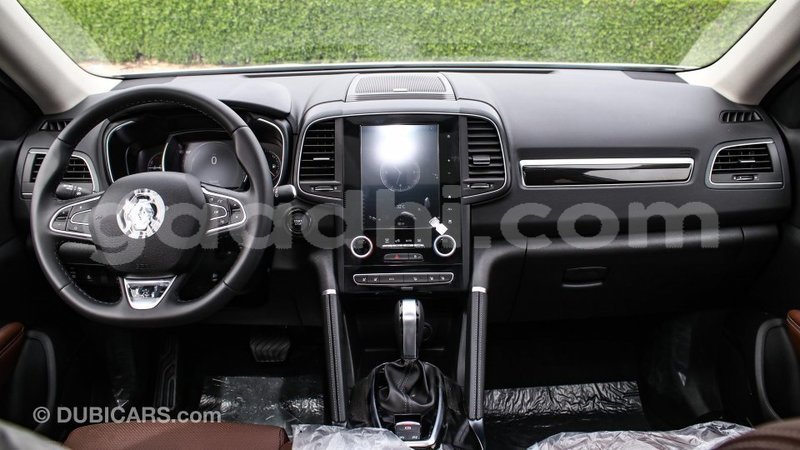 Big with watermark renault koleos somalia import dubai 4384