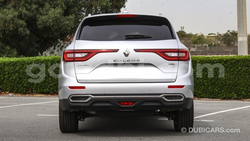 Big with watermark renault koleos somalia import dubai 4384