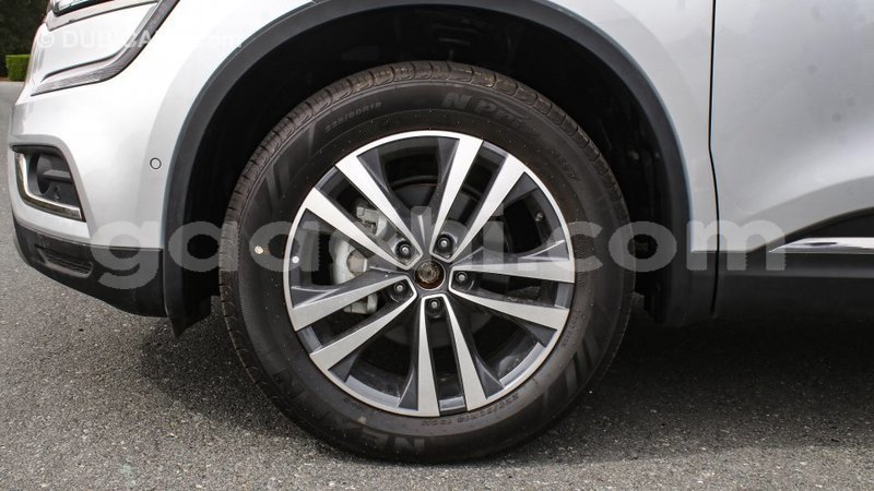 Big with watermark renault koleos somalia import dubai 4384