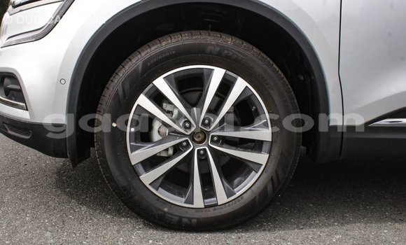 اشتري Imported Renault Koleos آخر سيارة في Import - Dubai في الصومال اشتري Imported Renault Koleos آخر سيارة في Import - Dubai في الصومال