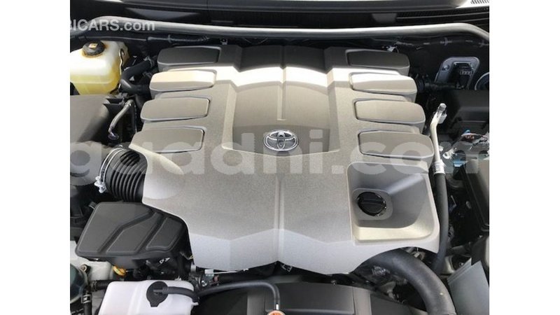 Big with watermark toyota land cruiser somalia import dubai 4387